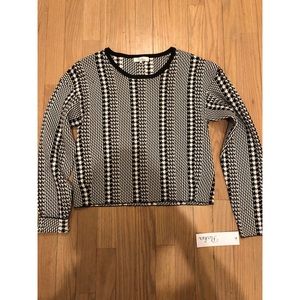 Parker houndstooth swearer size small. NWOT